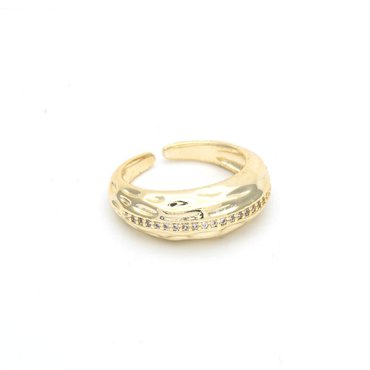 Anello Martellato con Zirconi