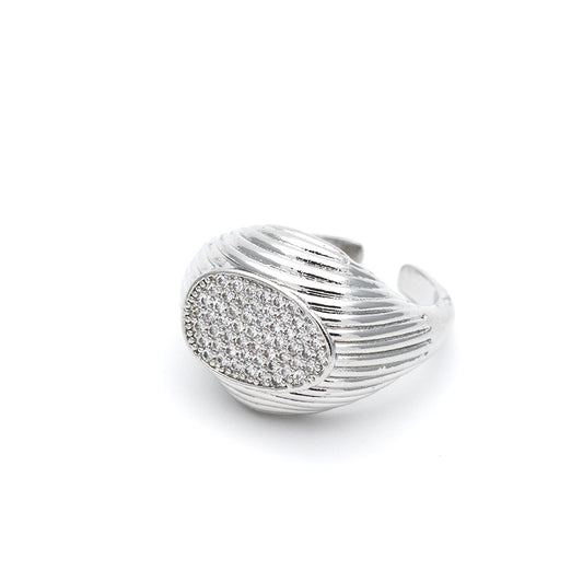 Anello a Fascia Rigata e Pavè