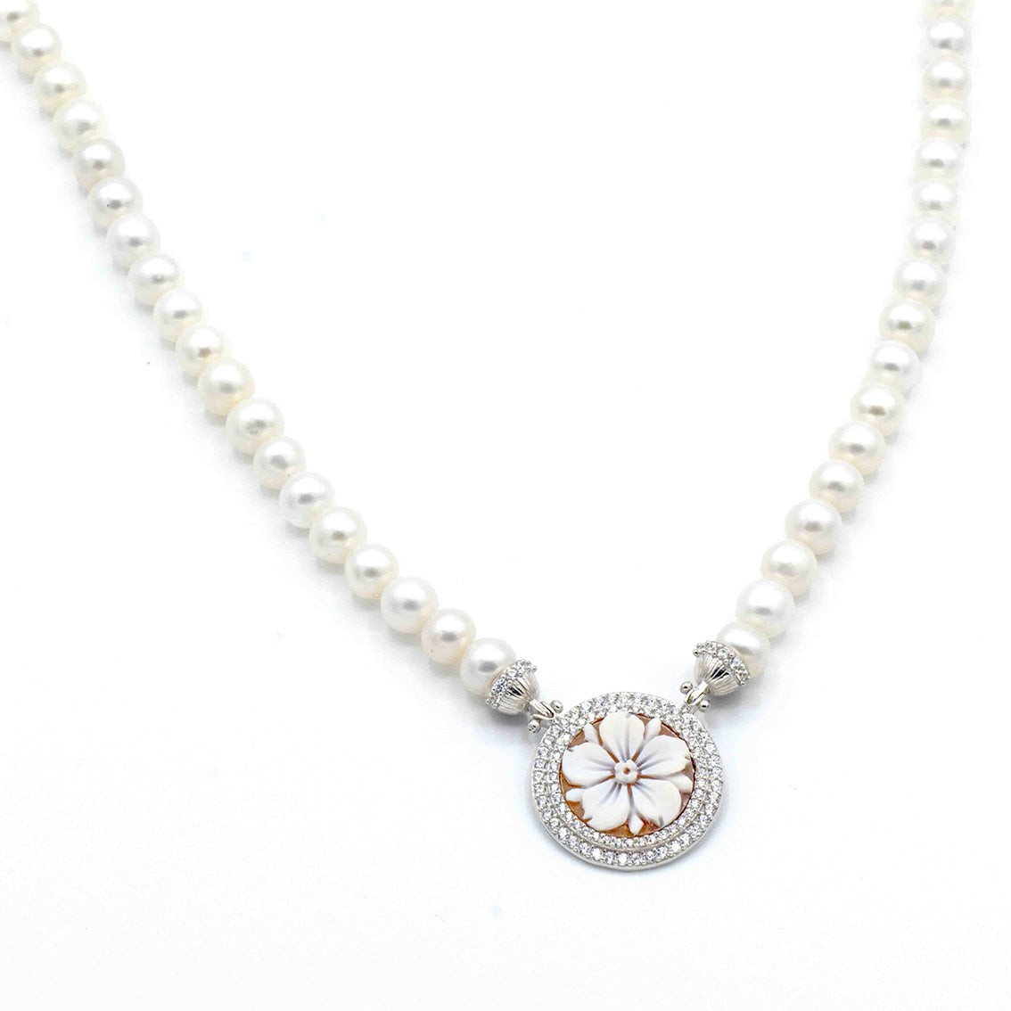 Collana Di Perle Con Cammeo