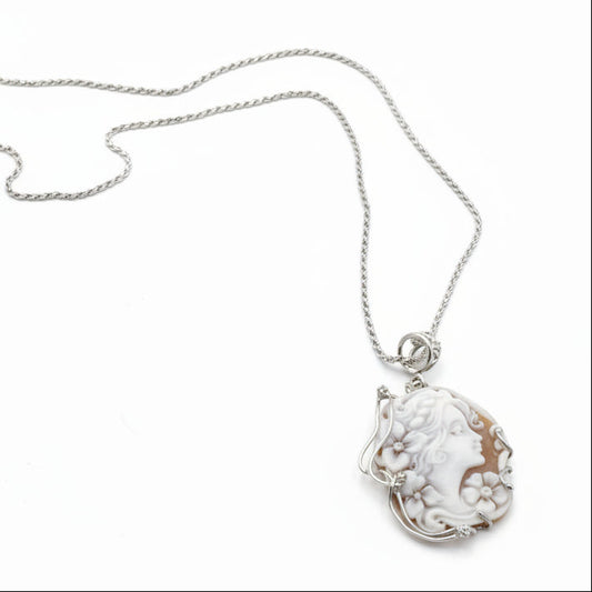 Collana in Argento con Cammeo
