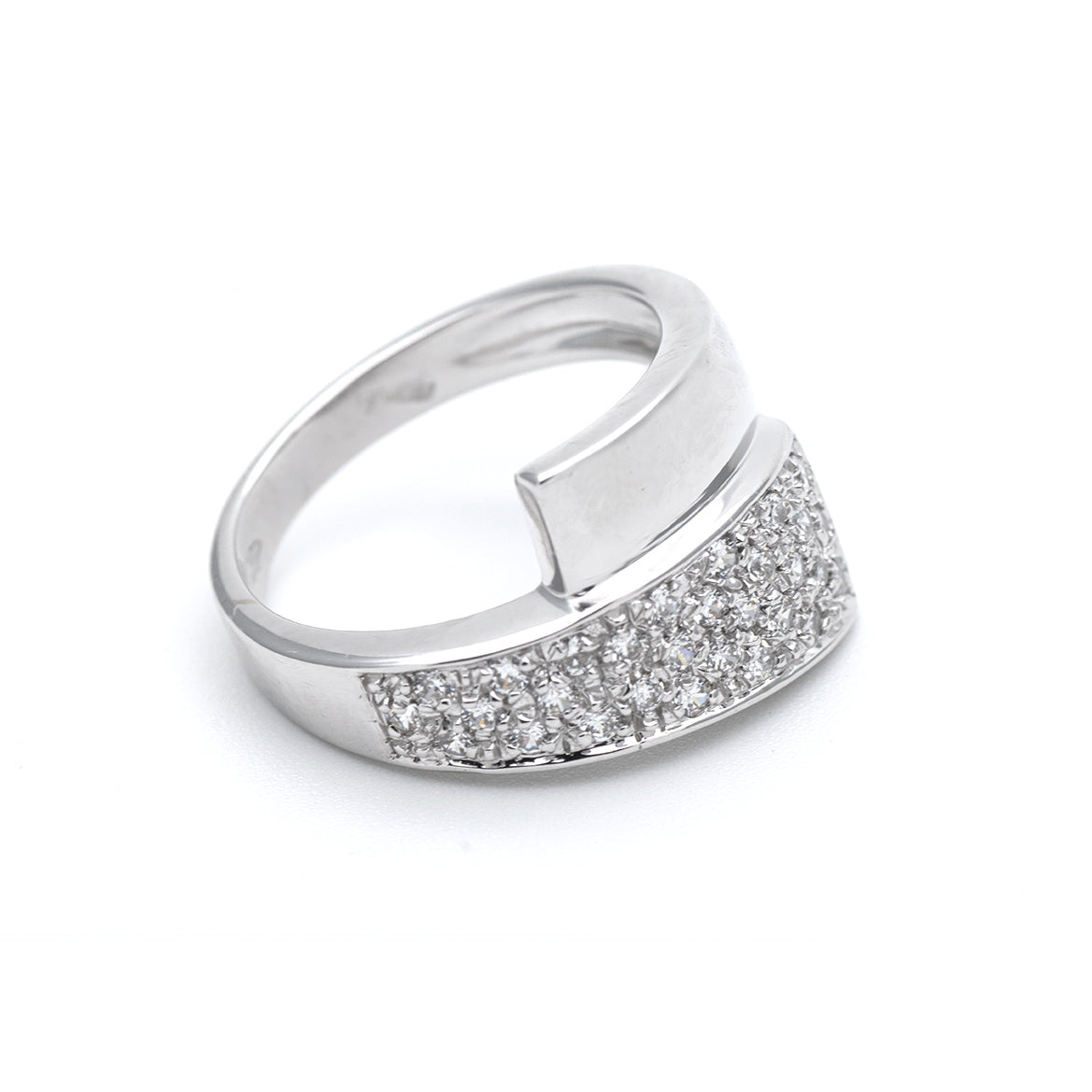 Anello Contrariè in Oro Bianco