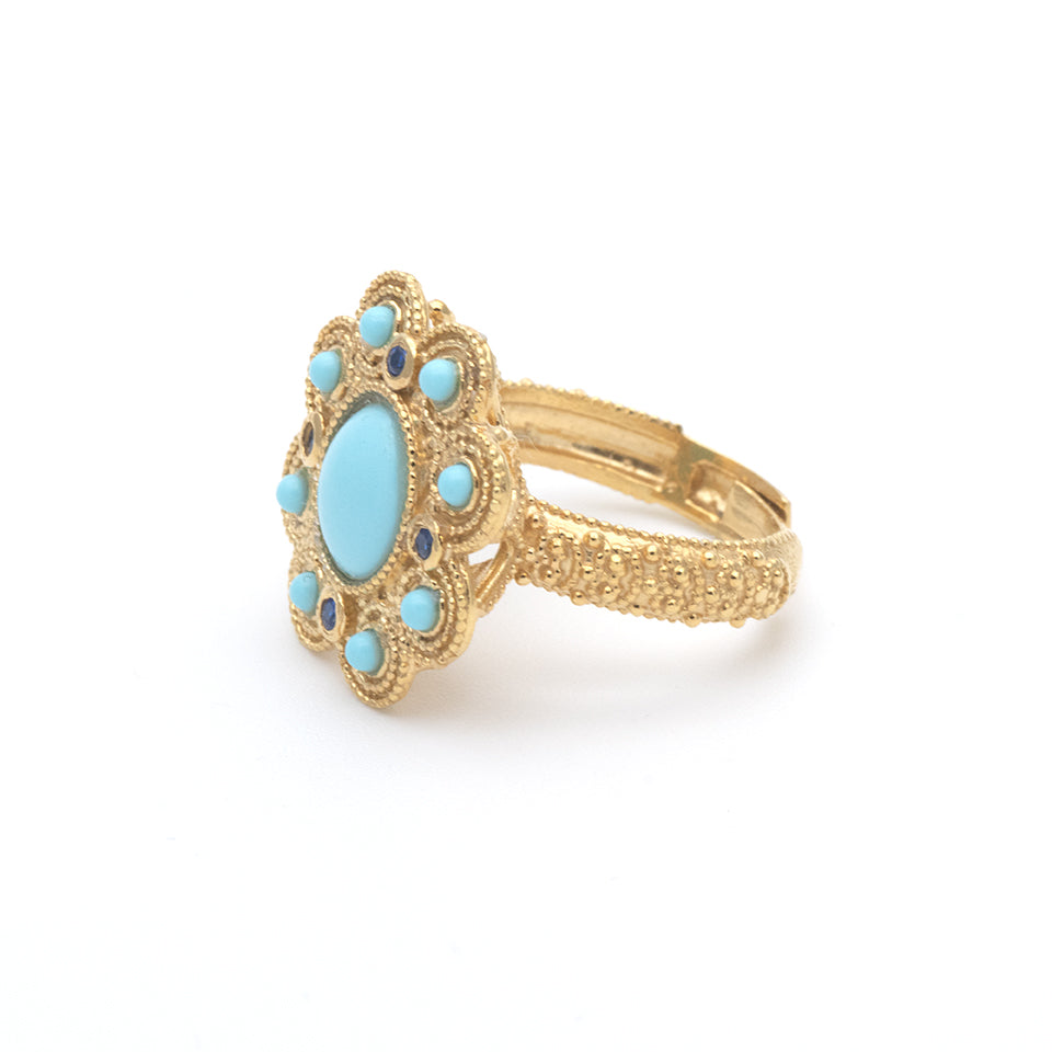 Anello in argento stile etnico