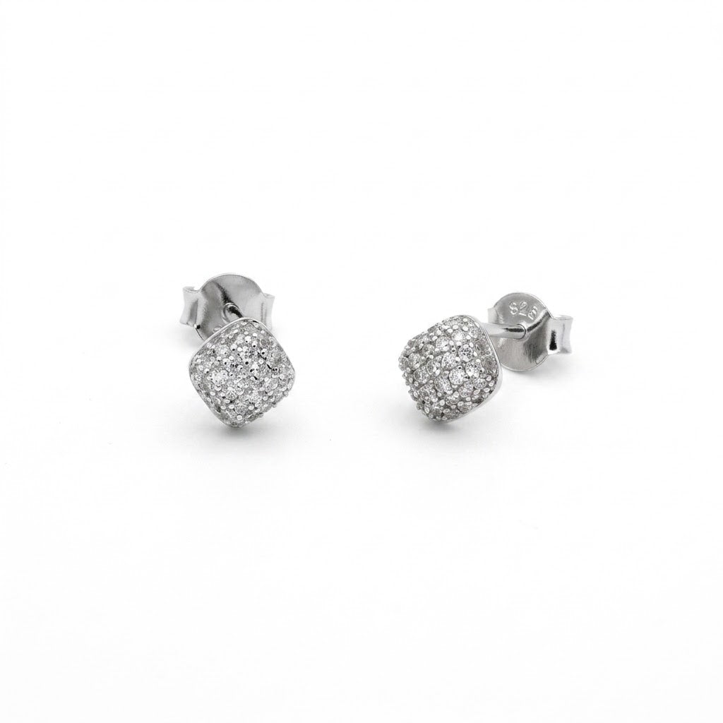 Orecchini a Lobo in Argento 925 con Pavé di Zirconi Bianchi