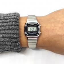 Casio LA670WA-1DF