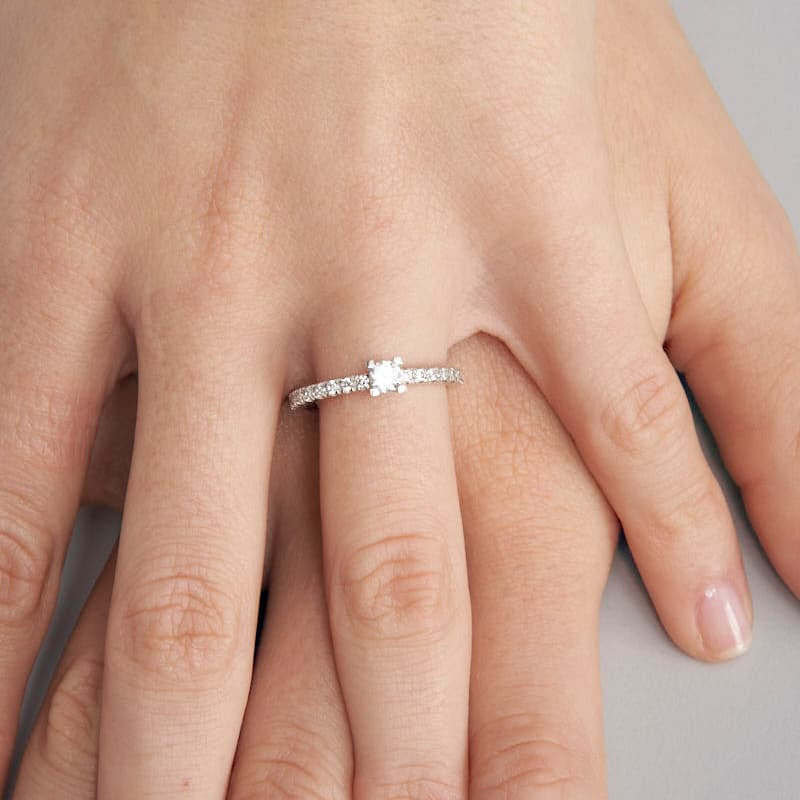 Anello Solitario in Argento