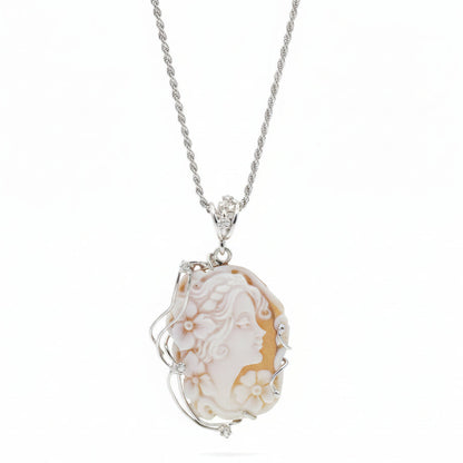 Collana in Argento con Cammeo Cammei e Corallo