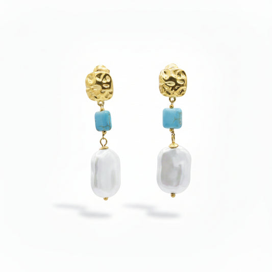Orecchini Gold Martellati con Turchese e Perla Barocca Gaiè Bijoux