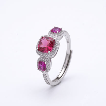 Anello Trilogy in Argento 925 Placcato Oro Bianco con Pietre Rosse a Scalare e Zirconi