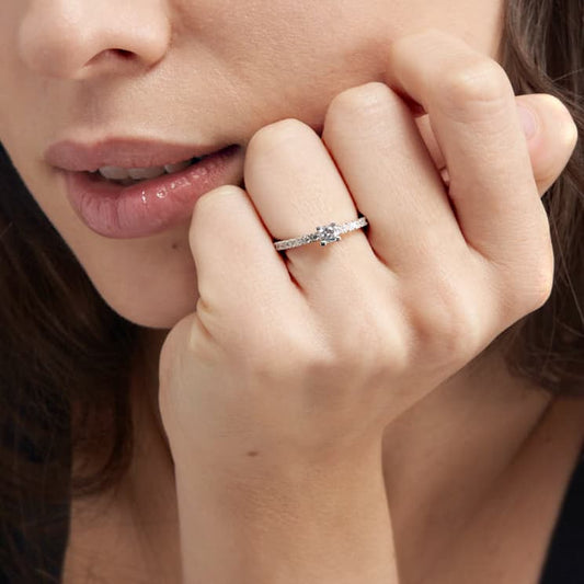 Anello Solitario in Argento